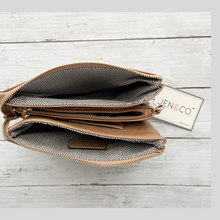 Load image into Gallery viewer, Jen & Co. Riley Crossbody Bag / Wristlet
