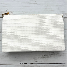 Load image into Gallery viewer, Jen & Co. Riley Crossbody Bag / Wristlet